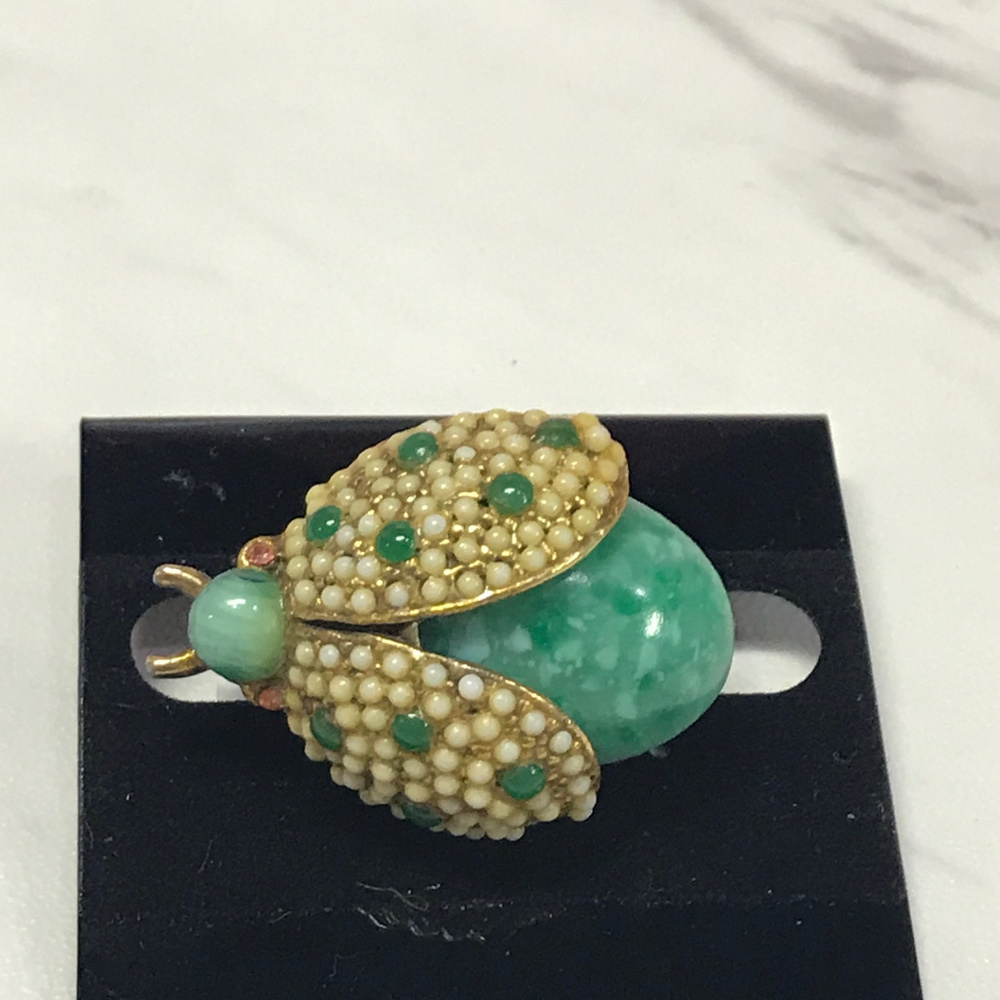 Hatty Carnegie Vintage Gold and Jade Brooch